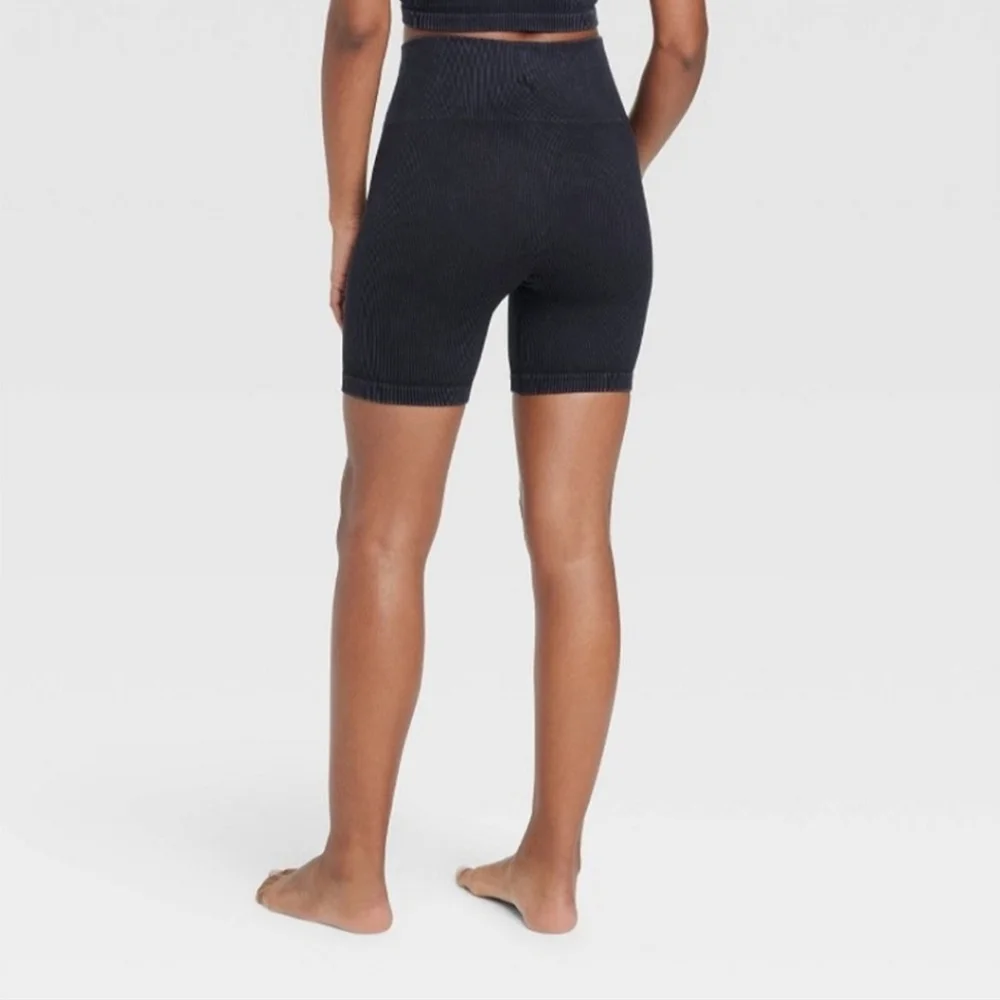 JoyLab Black Onyx Womens High-Rise Ribbed Seamless Bike Shorts 6